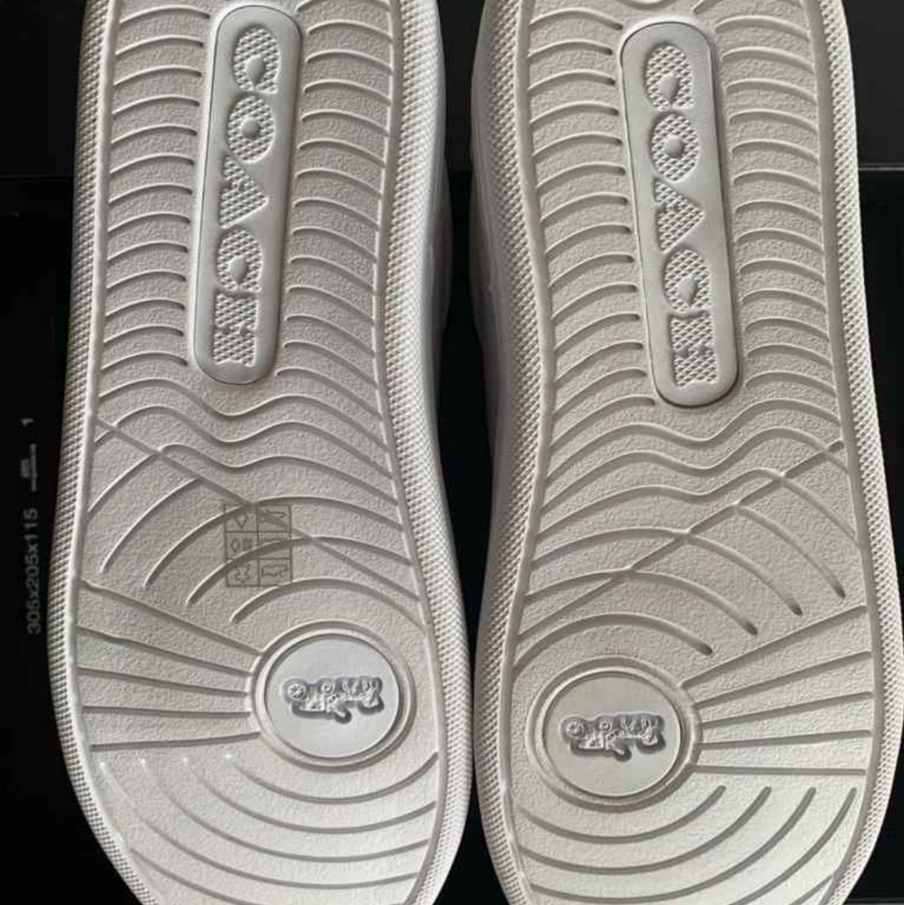 Coach low raise leather sneakers - Picture 5 of 9